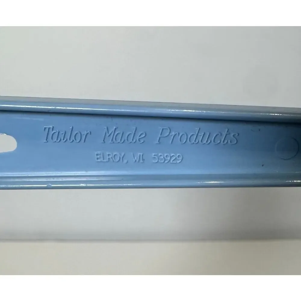 Vintage Tailor Made Blue Nylon Plastic Spatula Turner 4 Slot Kitchen Utensil USA